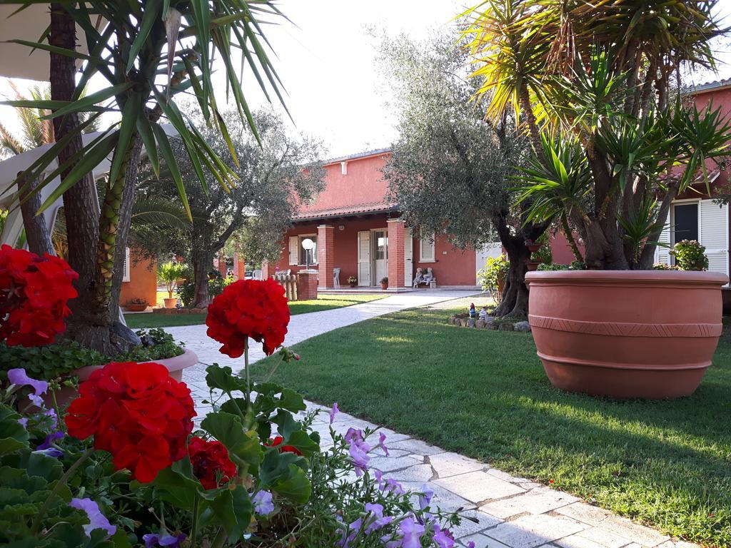 Agriturismo Galeazzi Marsiliana Bagian luar foto