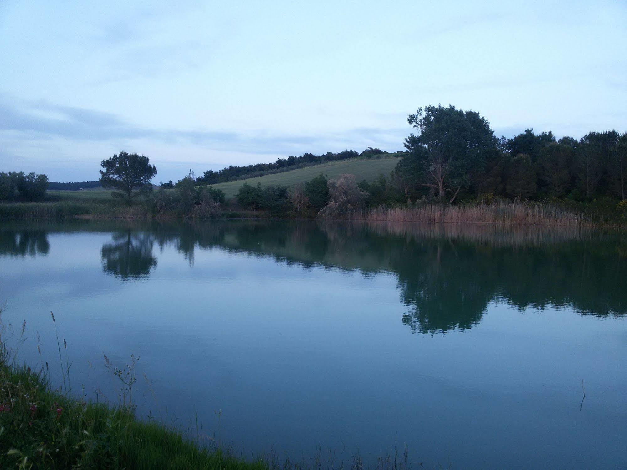 Agriturismo Galeazzi Villa Marsiliana Bagian luar foto