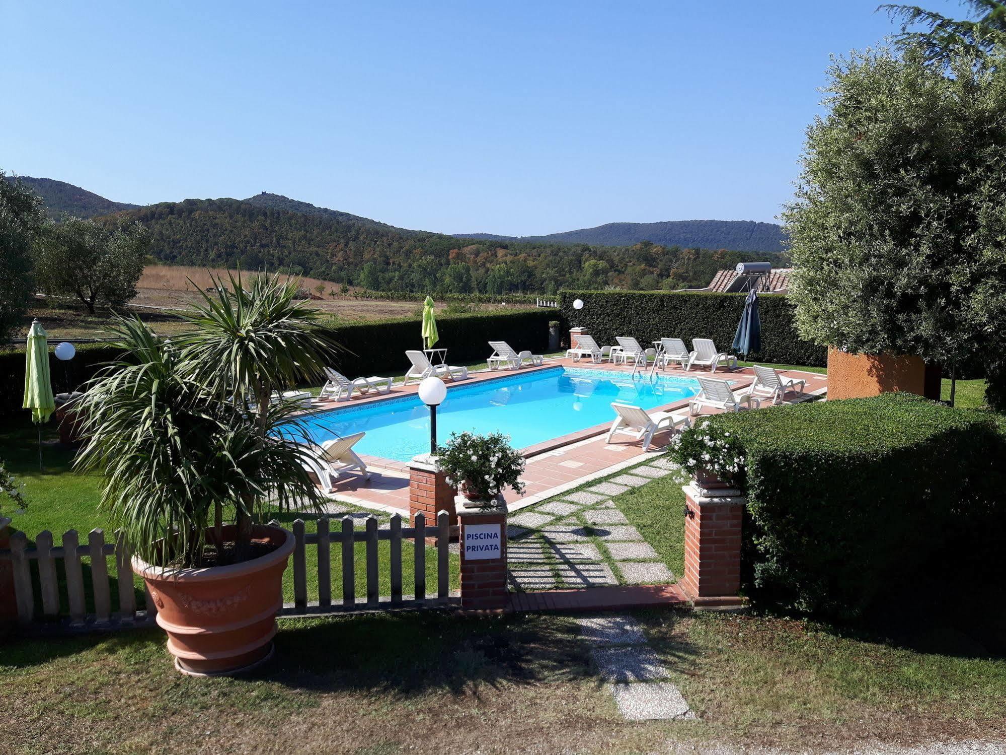 Agriturismo Galeazzi Marsiliana Bagian luar foto