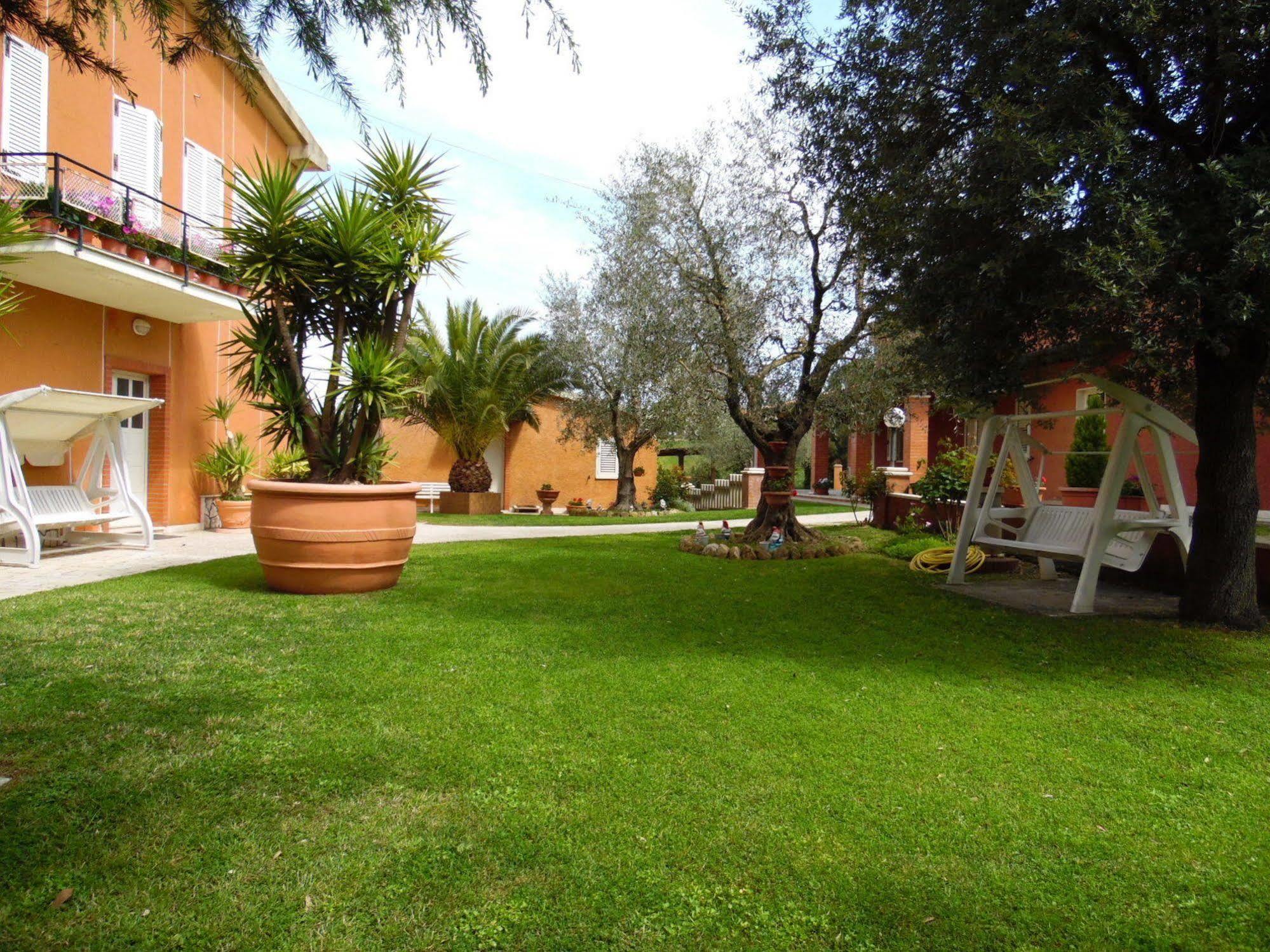 Agriturismo Galeazzi Marsiliana Bagian luar foto