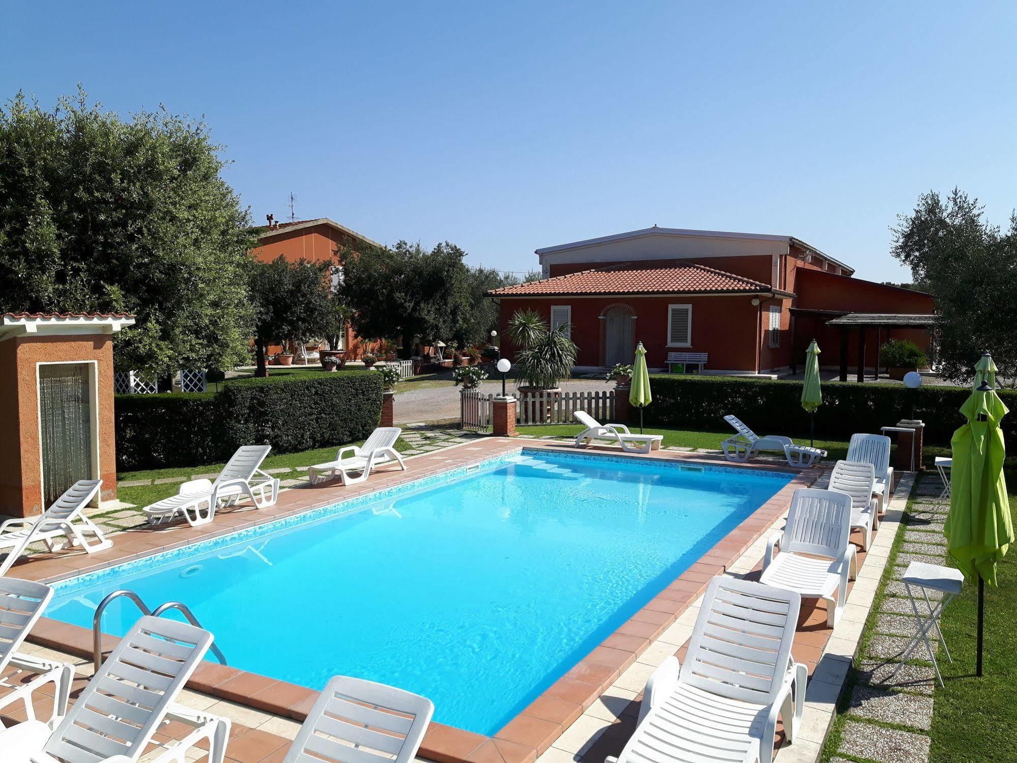 Agriturismo Galeazzi Marsiliana Bagian luar foto
